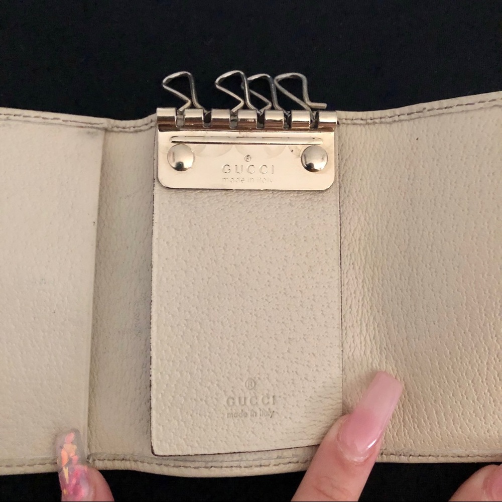 Vintage GUCCI Keyholder - Picture 4 of 5